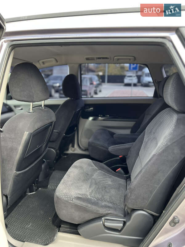 Мінівен Mitsubishi Grandis 2006 в Одесі