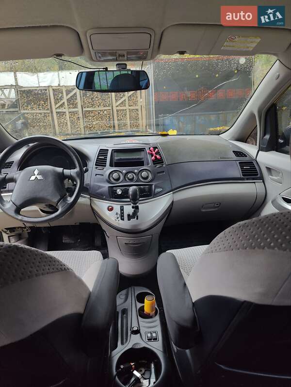 Минивэн Mitsubishi Grandis 2005 в Чернигове