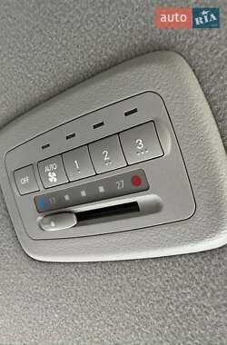 Минивэн Mitsubishi Grandis 2006 в  фото 29 Минивэн Mitsubishi Grandis 2006 в