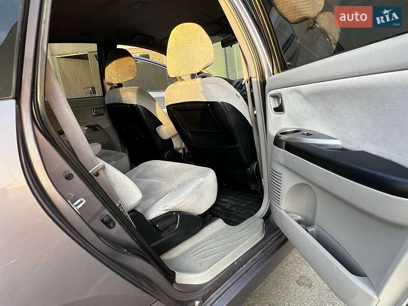 Минивэн Mitsubishi Grandis 2004 в Борисполе фото 18 Минивэн Mitsubishi Grandis 2004 в Борисполе