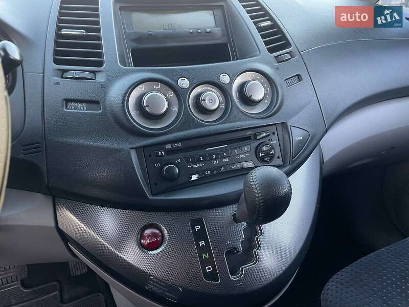 Минивэн Mitsubishi Grandis 2006 в Николаеве
