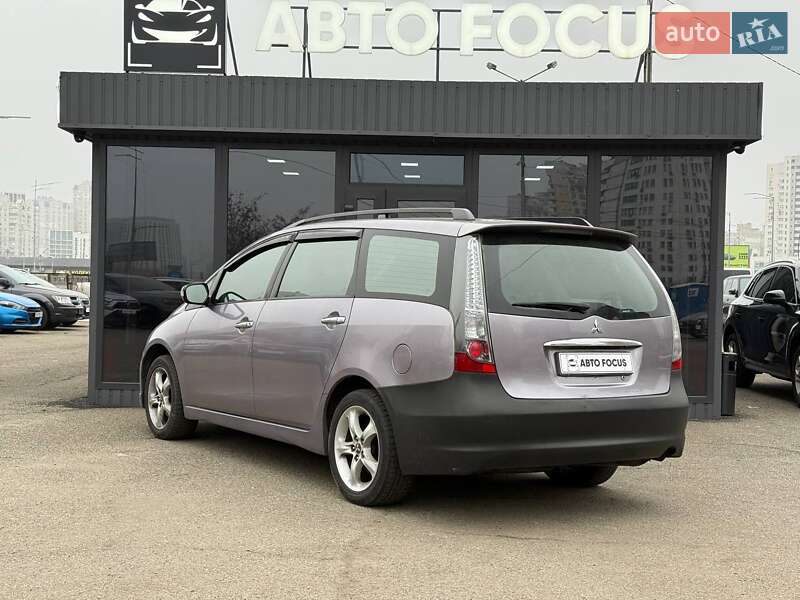 Минивэн Mitsubishi Grandis 2006 в Киеве фото 7 Минивэн Mitsubishi Grandis 2006 в Киеве
