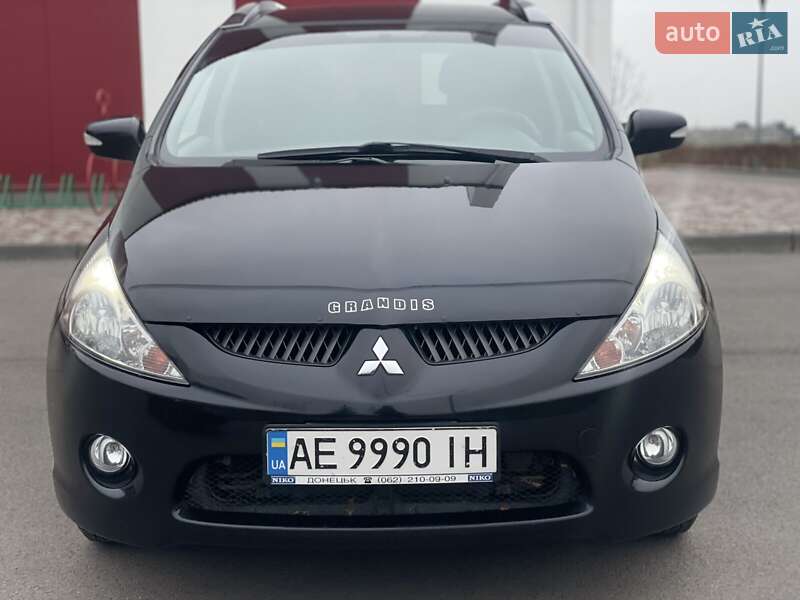 Минивэн Mitsubishi Grandis 2008 в Днепре фото 2 Минивэн Mitsubishi Grandis 2008 в Днепре