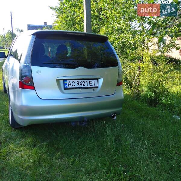 Минивэн Mitsubishi Grandis 2006 в Луцке