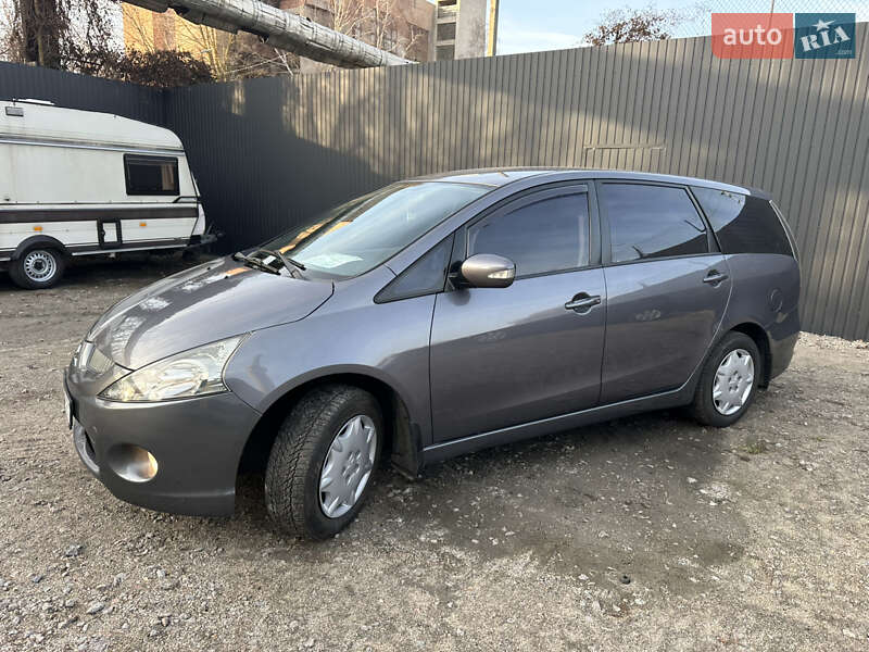 Минивэн Mitsubishi Grandis 2008 в Нежине фото 19 Минивэн Mitsubishi Grandis 2008 в Нежине