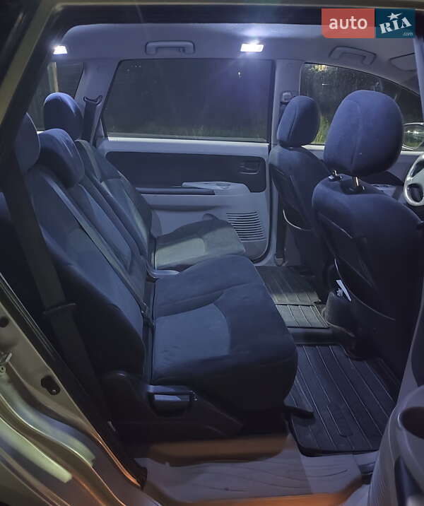 Минивэн Mitsubishi Grandis 2008 в Киеве