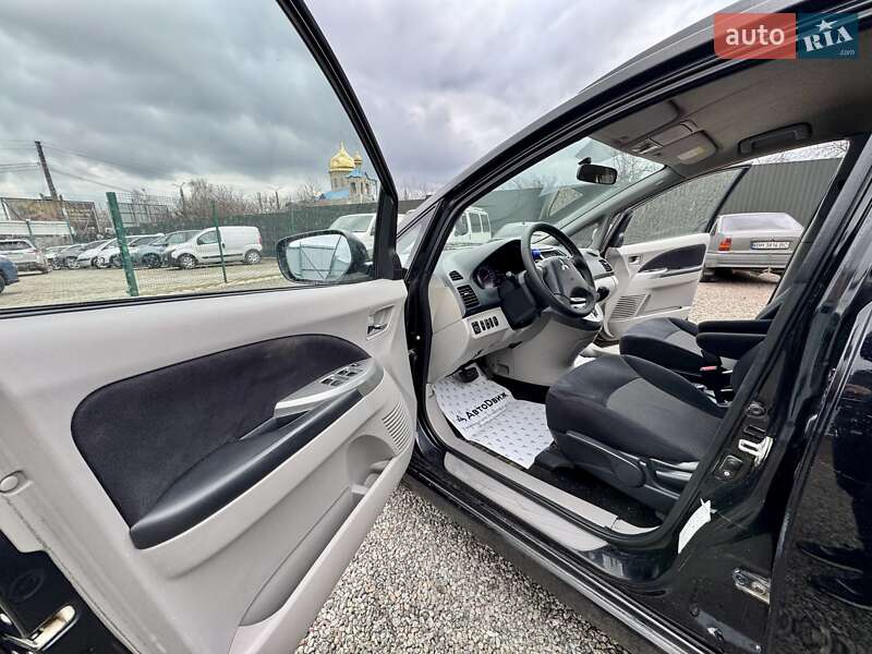 Минивэн Mitsubishi Grandis 2008 в Сумах