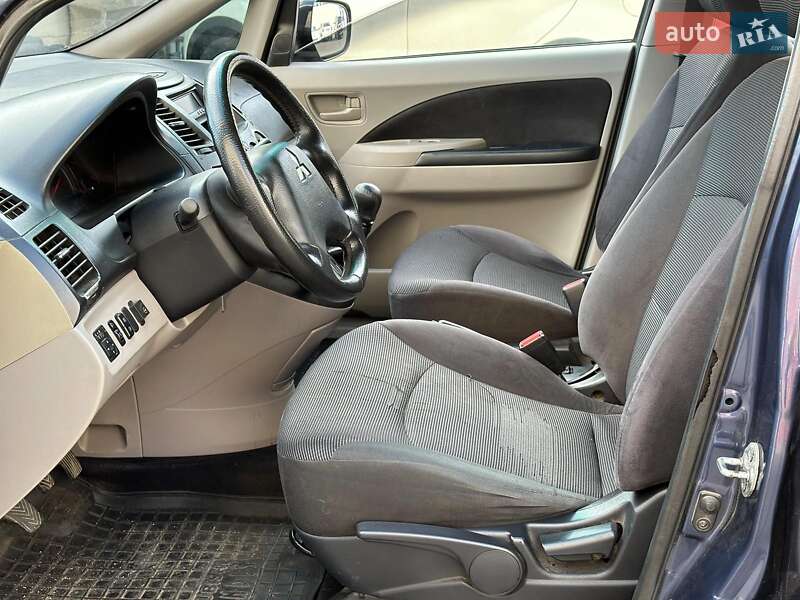 Минивэн Mitsubishi Grandis 2006 в Одессе
