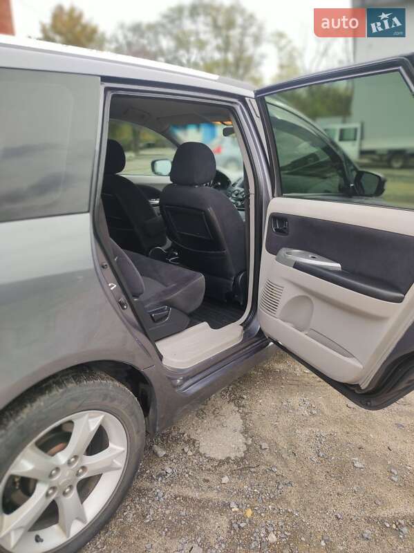 Минивэн Mitsubishi Grandis 2009 в Днепре