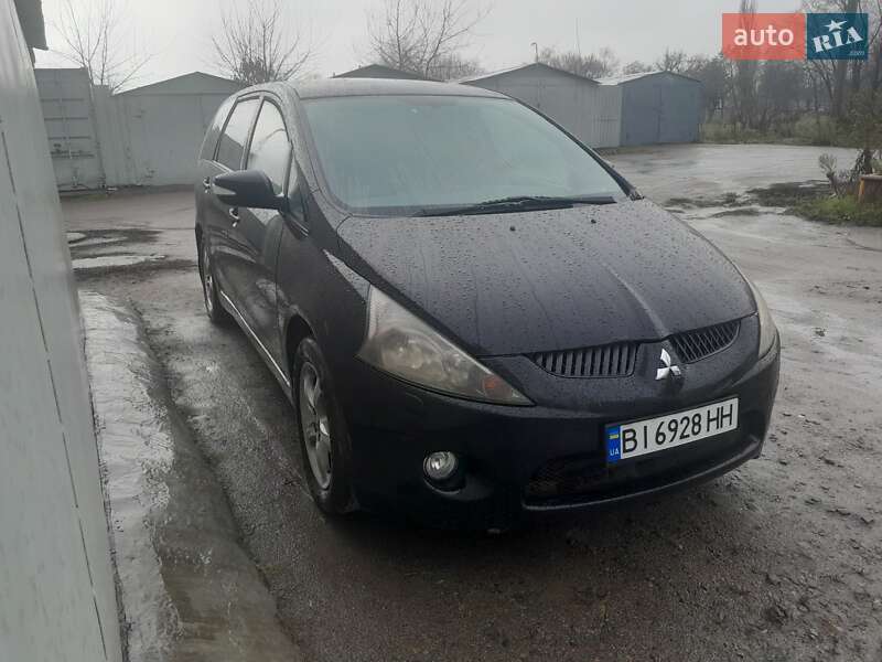 Минивэн Mitsubishi Grandis 2006 в Кременчуге фото 2 Минивэн Mitsubishi Grandis 2006 в Кременчуге