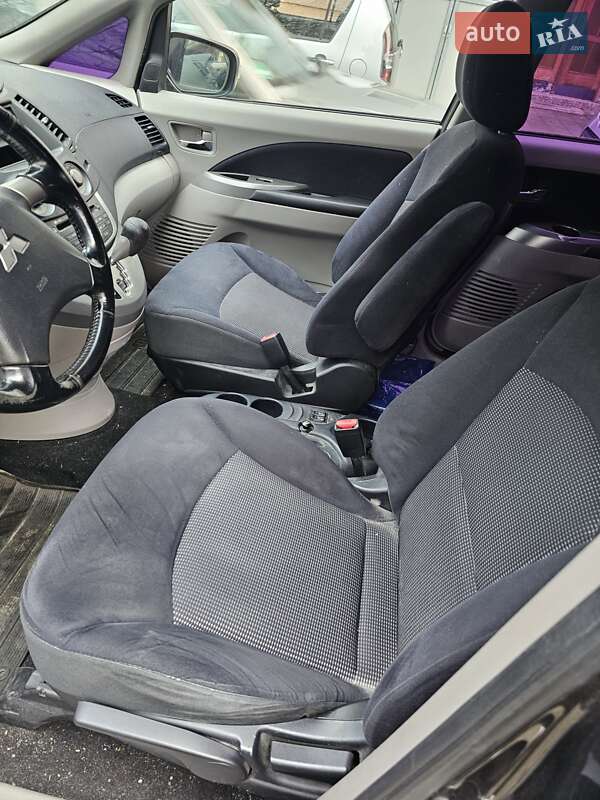 Мінівен Mitsubishi Grandis 2008 в Харкові