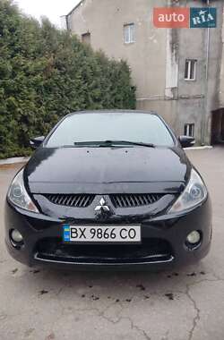 Минивэн Mitsubishi Grandis 2008 в Кременце