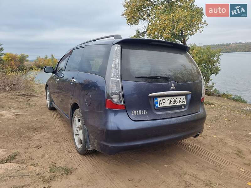 Минивэн Mitsubishi Grandis 2006 в Запорожье фото 5 Минивэн Mitsubishi Grandis 2006 в Запорожье