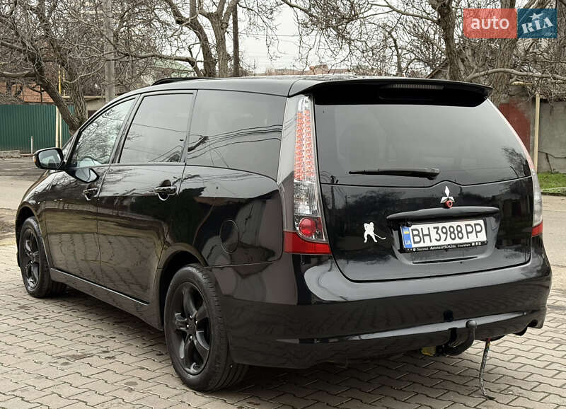 Минивэн Mitsubishi Grandis 2006 в Одессе фото 4 Минивэн Mitsubishi Grandis 2006 в Одессе
