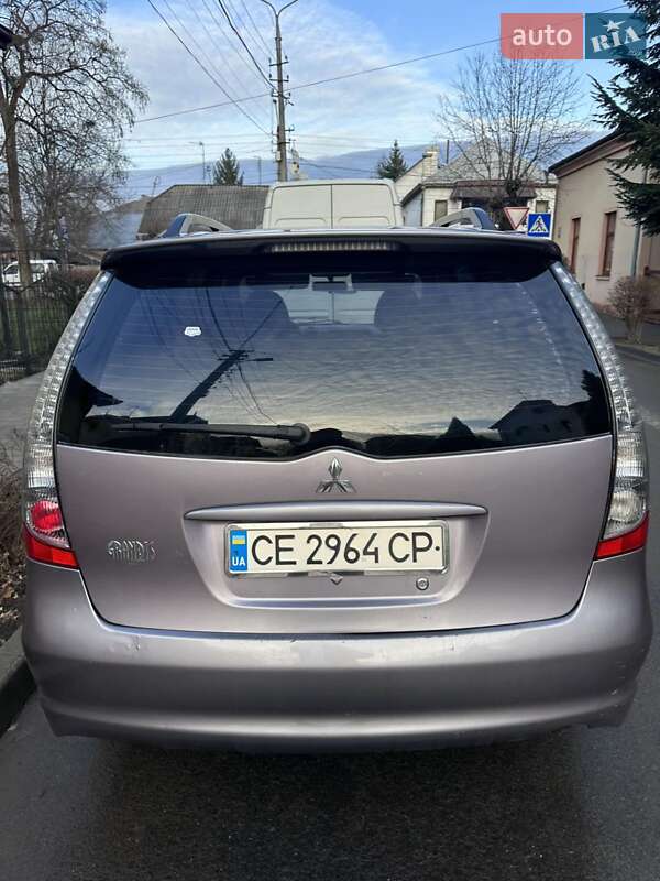 Минивэн Mitsubishi Grandis 2004 в Черновцах фото 7 Минивэн Mitsubishi Grandis 2004 в Черновцах