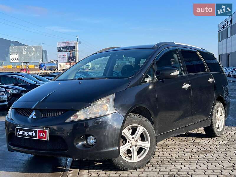 Mitsubishi Grandis 2008