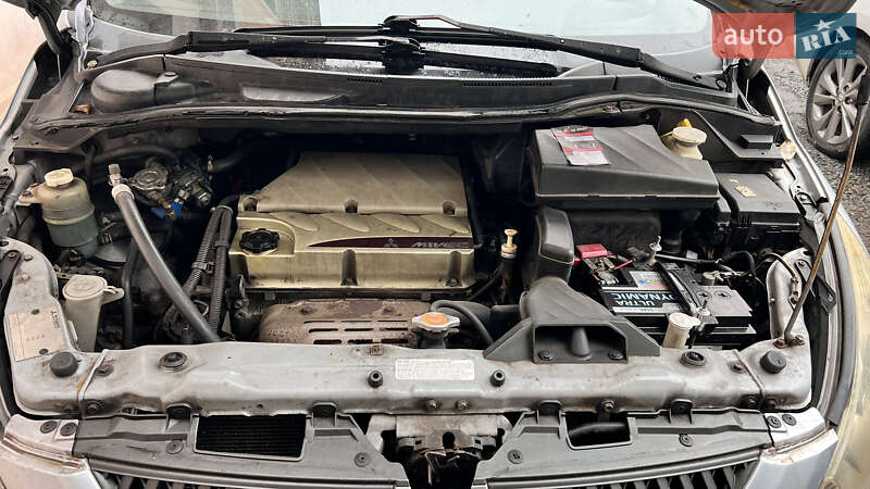 Минивэн Mitsubishi Grandis 2006 в Киеве