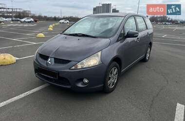 Мінівен Mitsubishi Grandis 2010 в Києві