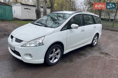 Мінівен Mitsubishi Grandis 2008 в Києві
