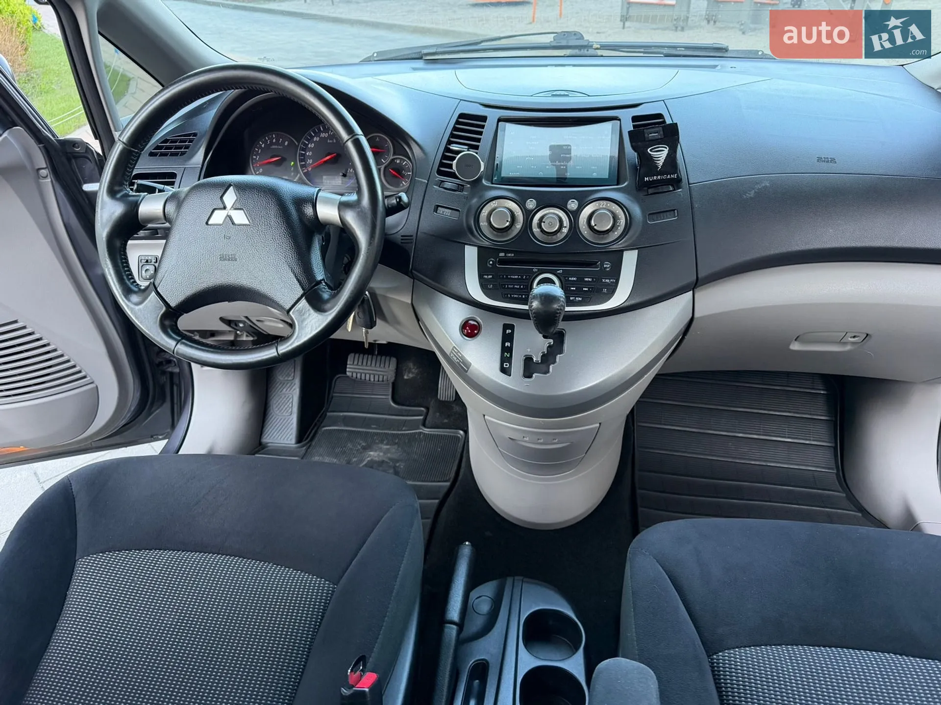 Mitsubishi Grandis 2008 VIN JMBLRNA4W8Z002810 фото оголошення 25 з 30