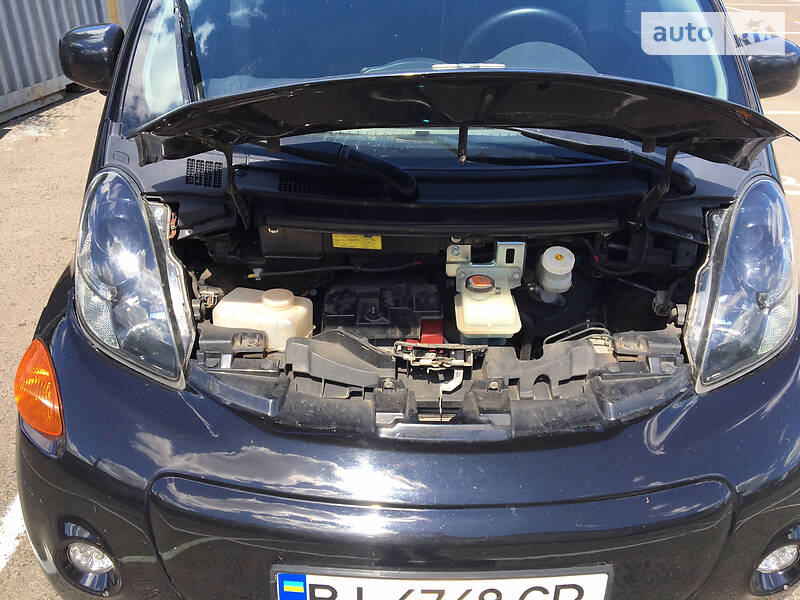 Хэтчбек Mitsubishi i-MiEV 2014 в Полтаве