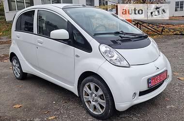 Хэтчбек Mitsubishi i-MiEV 2014 в Каменец-Подольском