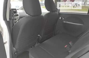 Хэтчбек Mitsubishi i-MiEV 2012 в 