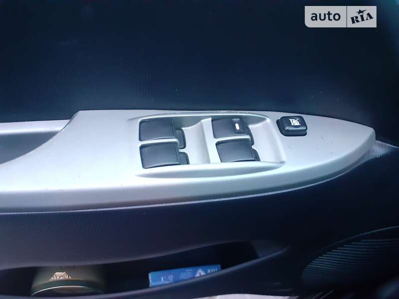 Хэтчбек Mitsubishi i-MiEV 2011 в Черновцах