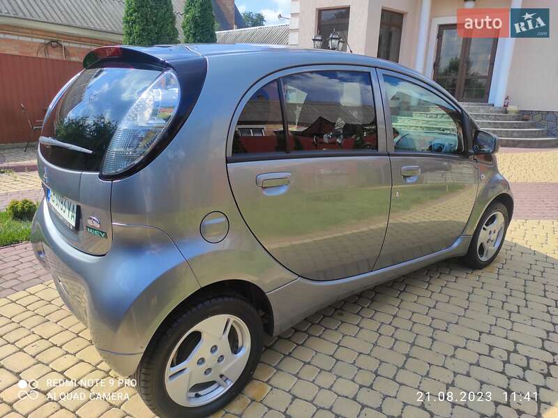 Хэтчбек Mitsubishi i-MiEV 2011 в Виннице