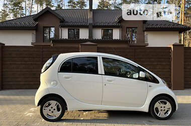 Хэтчбек Mitsubishi i-MiEV 2011 в Буче