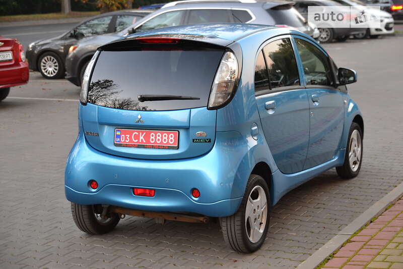 Хэтчбек Mitsubishi i-MiEV 2012 в Луцке