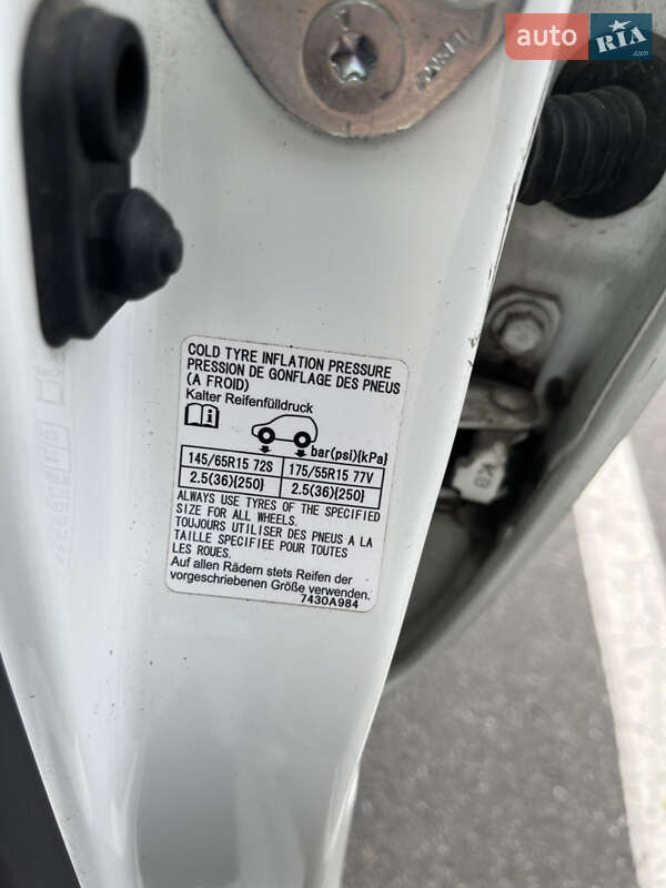 Хэтчбек Mitsubishi i-MiEV 2010 в Киеве