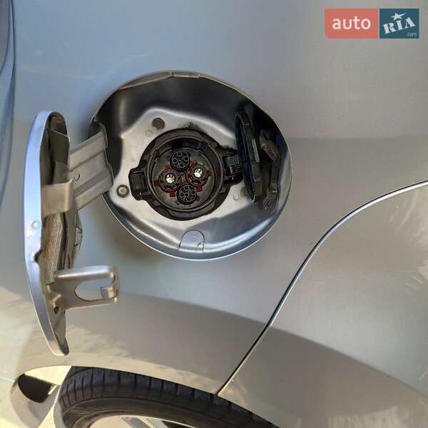 Хэтчбек Mitsubishi i-MiEV 2015 в Хмельницком