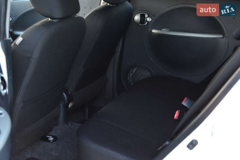 Хэтчбек Mitsubishi i-MiEV 2011 в Луцке