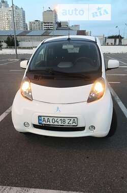 Хетчбек Mitsubishi i-MiEV 2011 в Києві