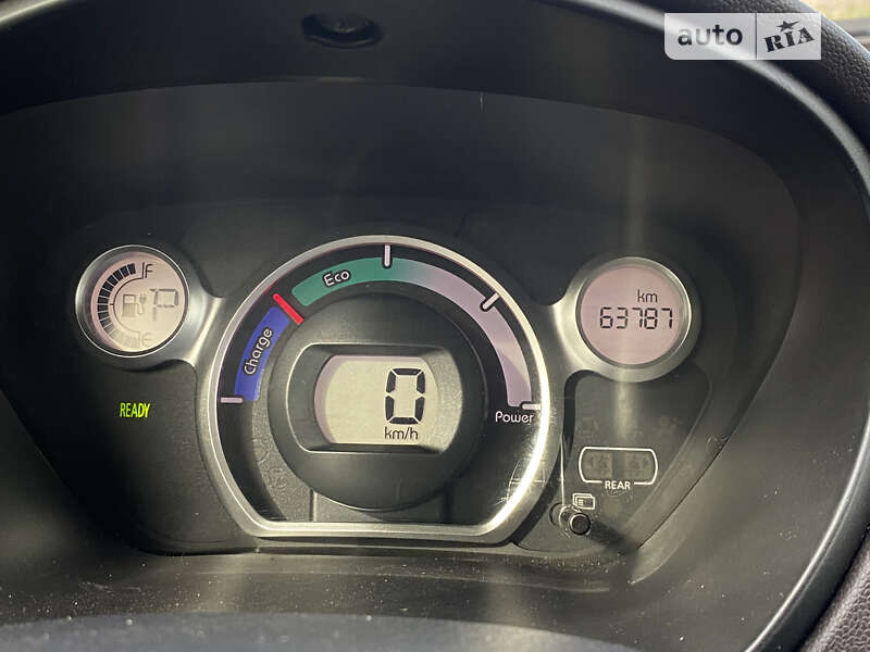 Хэтчбек Mitsubishi i-MiEV 2015 в Тернополе