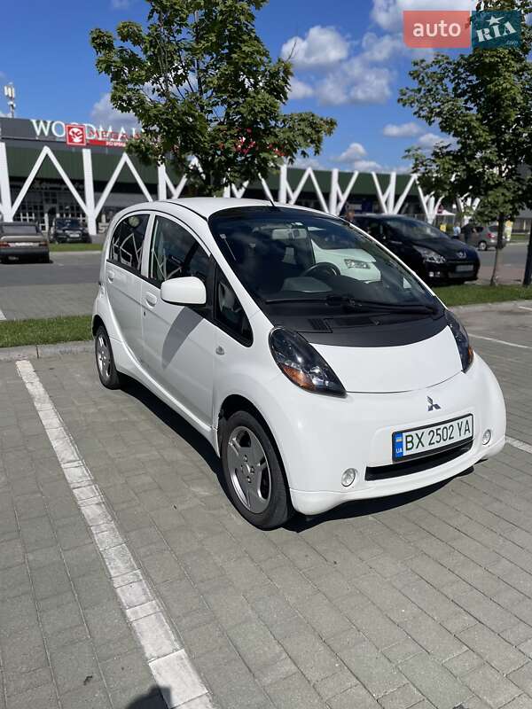 Mitsubishi i-MiEV 2011