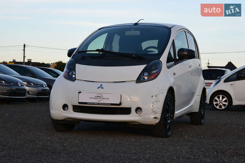 Хэтчбек Mitsubishi i-MiEV 2012 в Луцке