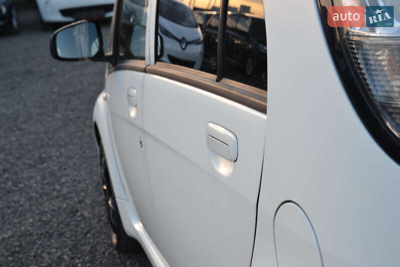 Хэтчбек Mitsubishi i-MiEV 2012 в Луцке
