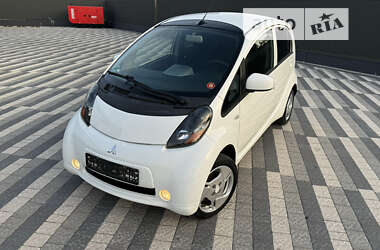 Хэтчбек Mitsubishi i-MiEV 2010 в Городке