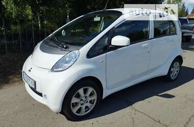 Хэтчбек Mitsubishi i-MiEV 2012 в Смеле