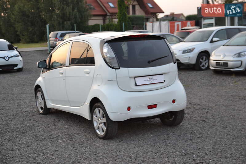 Хэтчбек Mitsubishi i-MiEV 2012 в Луцке
