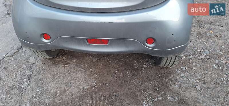 Хэтчбек Mitsubishi i-MiEV 2010 в Львове