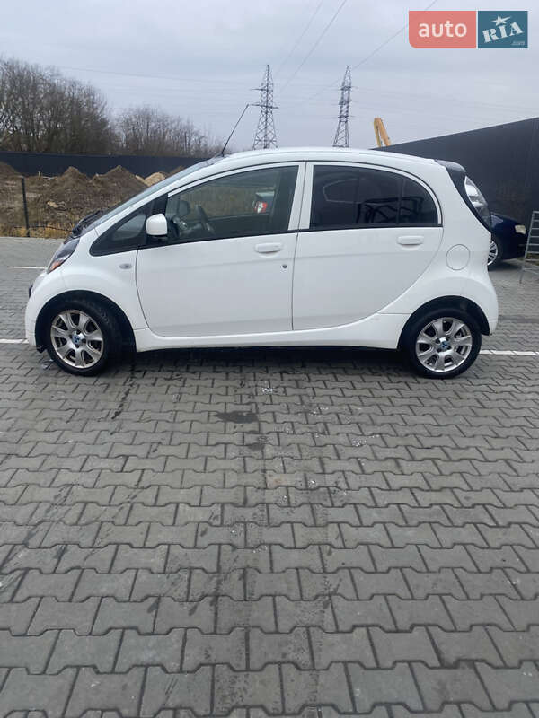 Хэтчбек Mitsubishi i-MiEV 2011 в Луцке