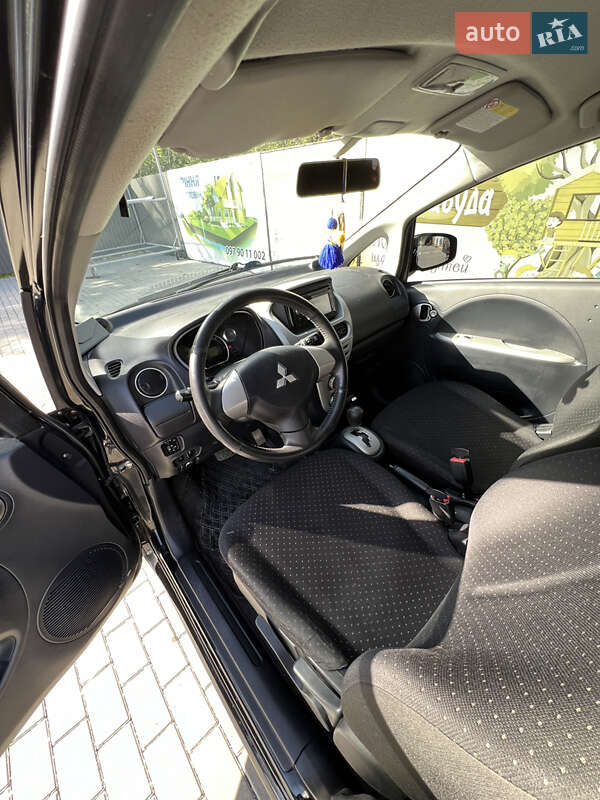 Хэтчбек Mitsubishi i-MiEV 2011 в Каменец-Подольском фото 10 Хэтчбек Mitsubishi i-MiEV 2011 в Каменец-Подольском