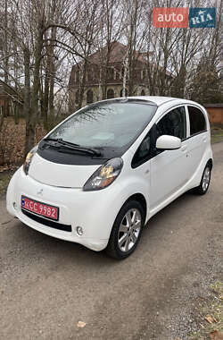 Хэтчбек Mitsubishi i-MiEV 2011 в Днепре