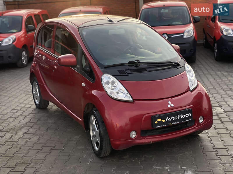Хэтчбек Mitsubishi i-MiEV 2013 в Луцке