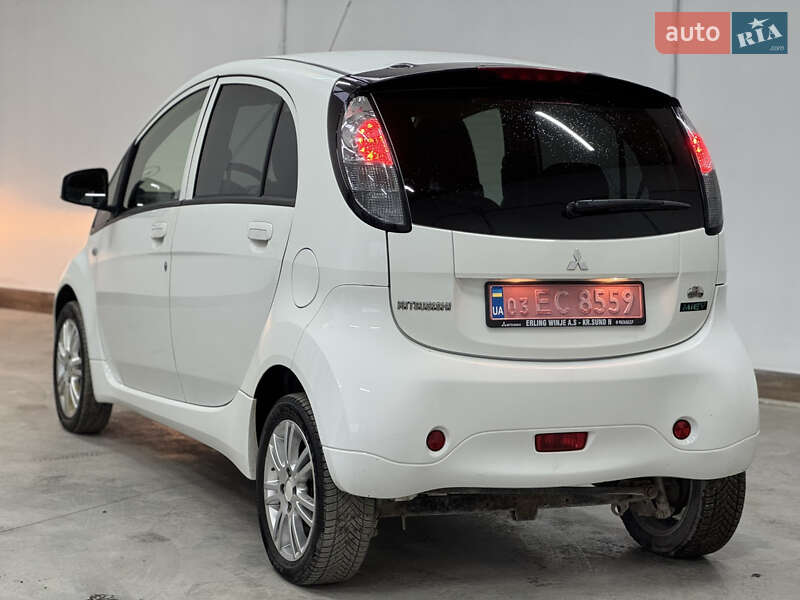 Хэтчбек Mitsubishi i-MiEV 2011 в Тернополе