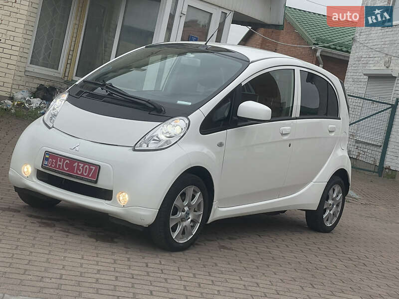 Хетчбек Mitsubishi i-MiEV 2015 в Дрогобичі