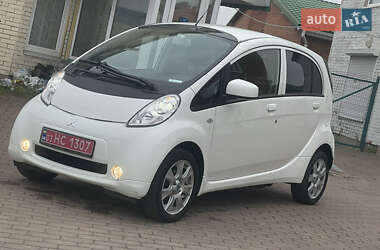 Хетчбек Mitsubishi i-MiEV 2015 в 